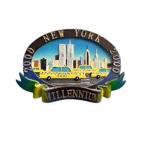 New York City Retro Millenium 2000 Magnet Featuring Twin Towers